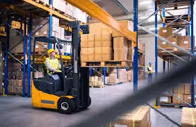 Imagem de Máquinas Utilizadas no Setor Movimentação de Cargas